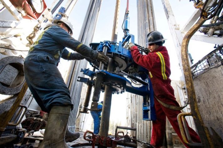 бурильщик нефтяных и газовых скважин что за профессия. Смотреть фото бурильщик нефтяных и газовых скважин что за профессия. Смотреть картинку бурильщик нефтяных и газовых скважин что за профессия. Картинка про бурильщик нефтяных и газовых скважин что за профессия. Фото бурильщик нефтяных и газовых скважин что за профессия